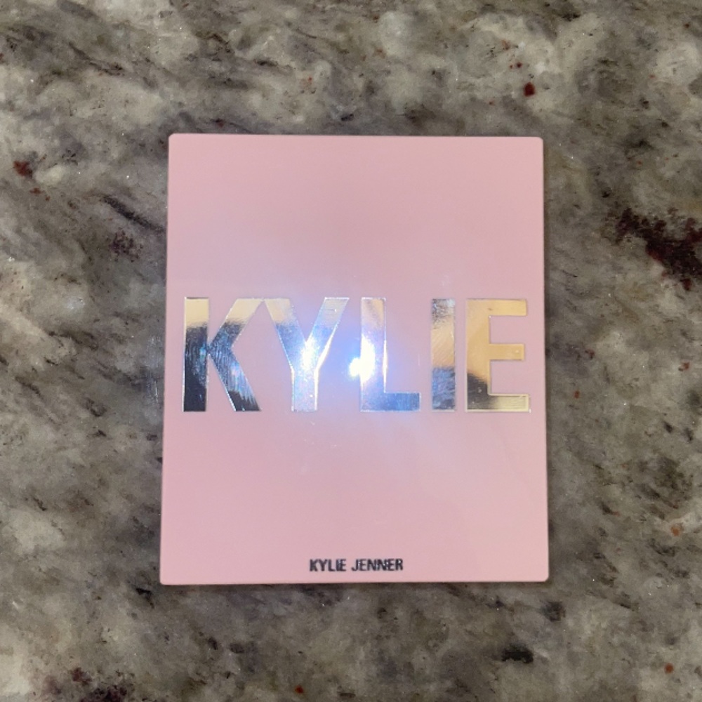 KY LIGHT - ice me out (Illuminating Powder)